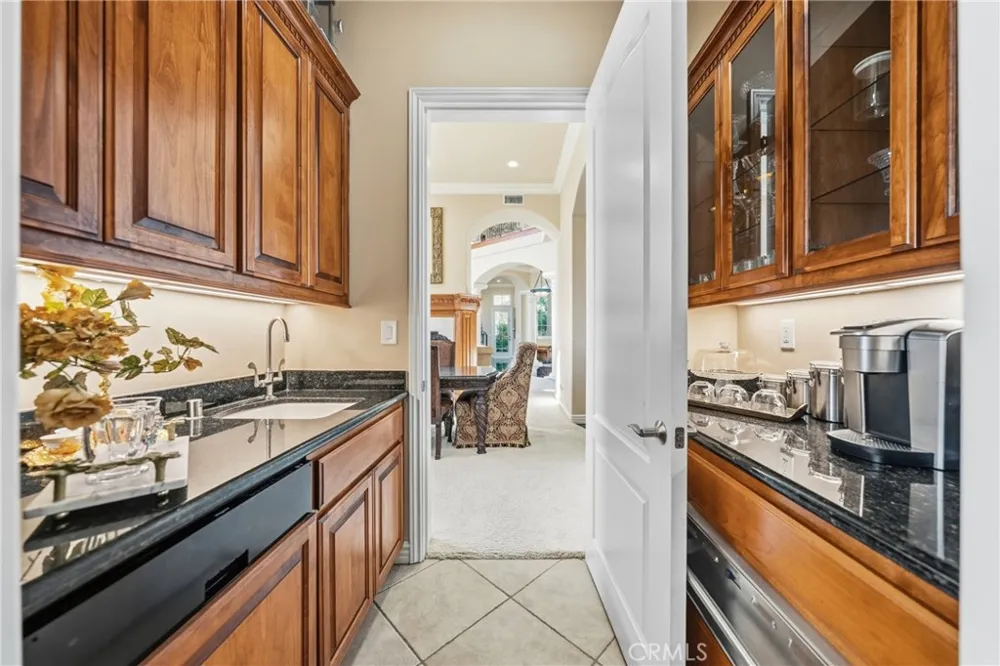 44930 Via Renaissance Temecula, CA 92590
