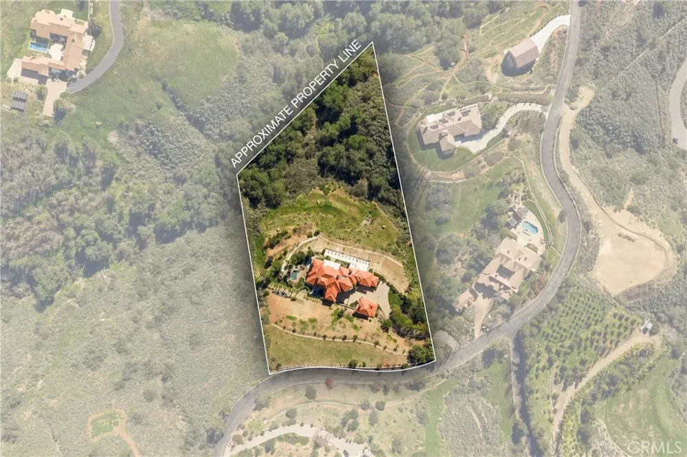 44930 Via Renaissance Temecula, CA 92590