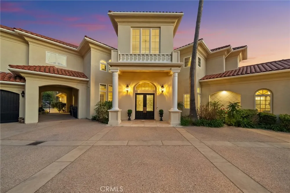 44930 Via Renaissance Temecula, CA 92590