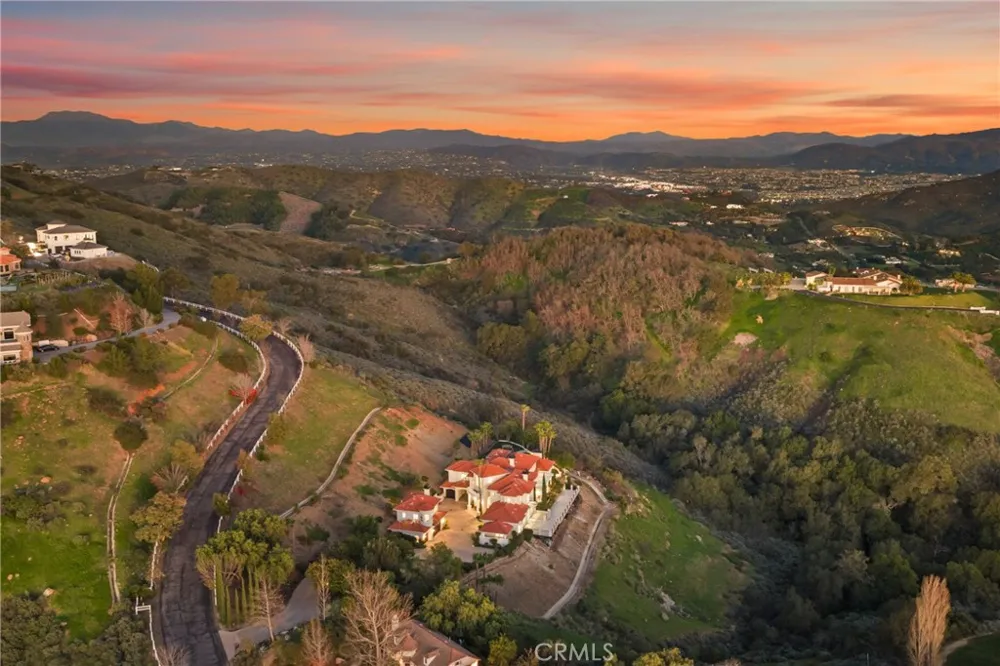 44930 Via Renaissance Temecula, CA 92590
