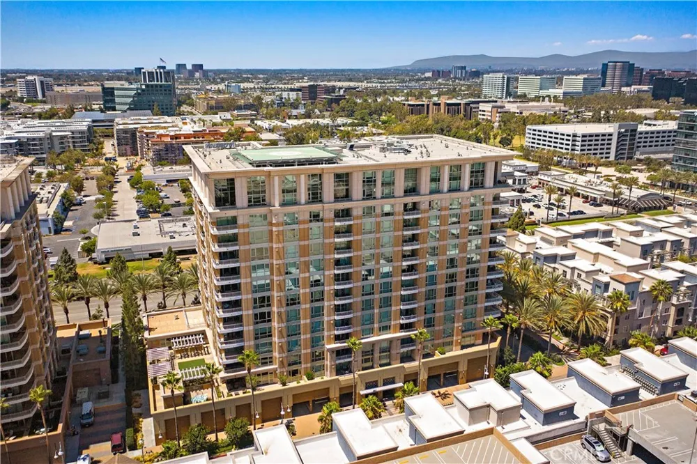 3147 Scholarship Irvine, CA 92612