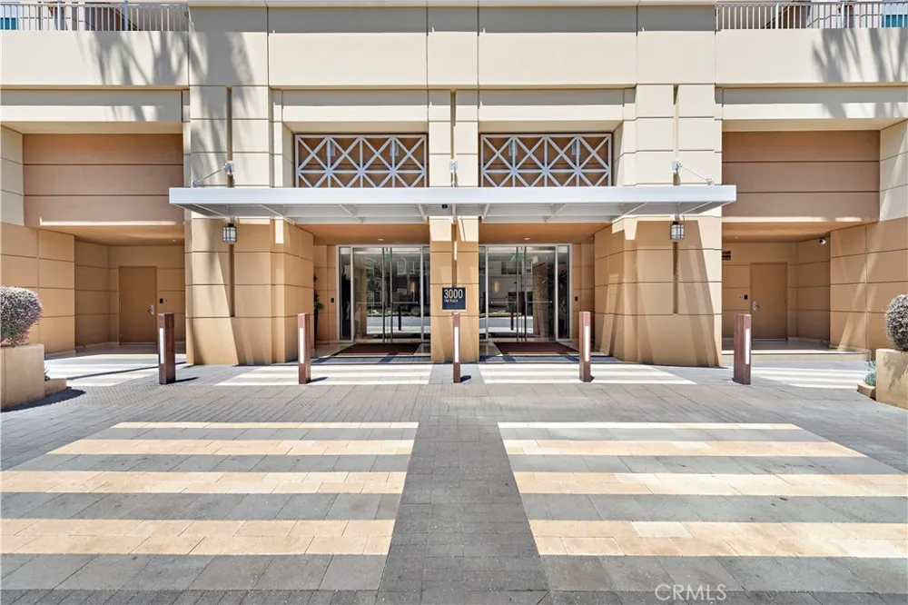 3147 Scholarship Irvine, CA 92612