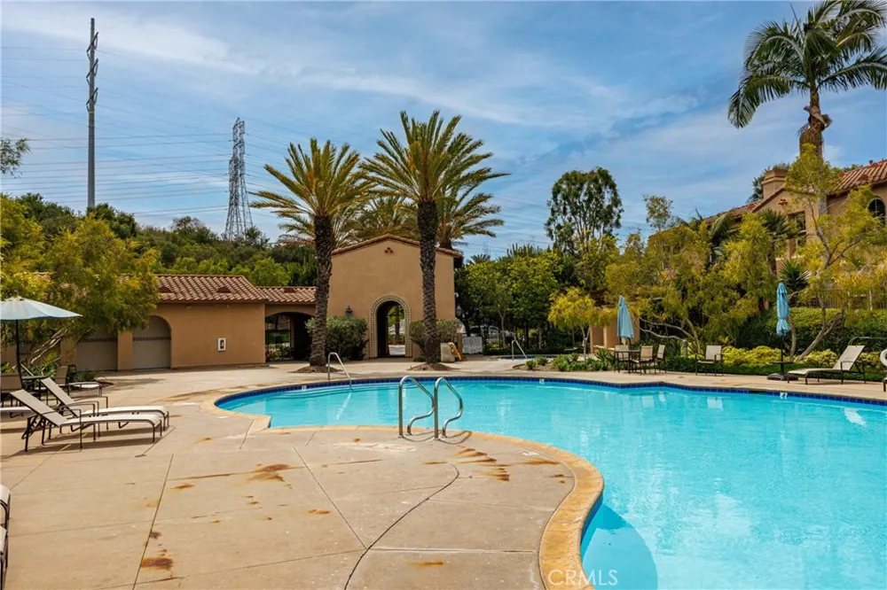 25 Corte Garrucha San Clemente, CA 92673