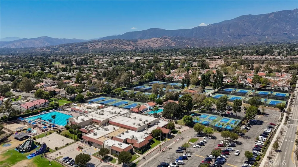 870 Lancaster Claremont, CA 91711