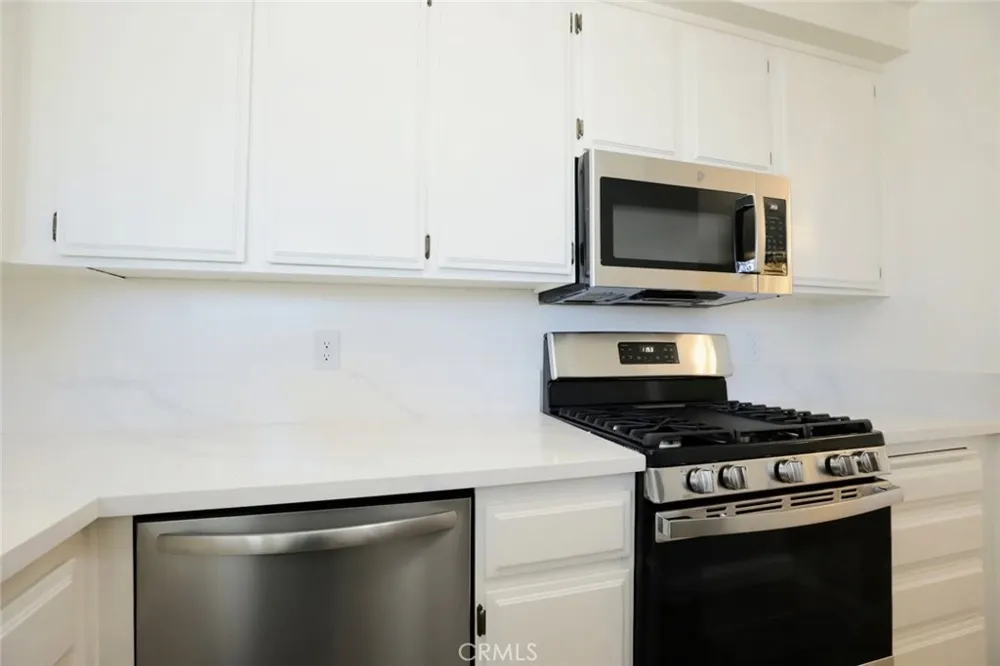 870 Lancaster Claremont, CA 91711