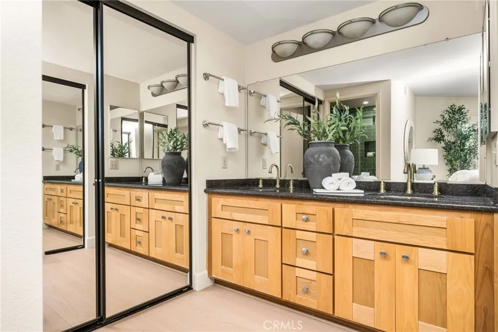 5715 E Stillwater Avenue #12 Orange, CA 92869