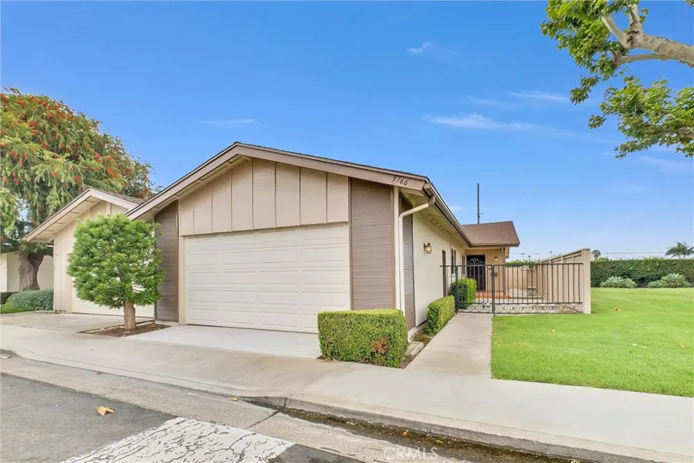 9766 Verde Mar Drive Huntington Beach, CA 92646