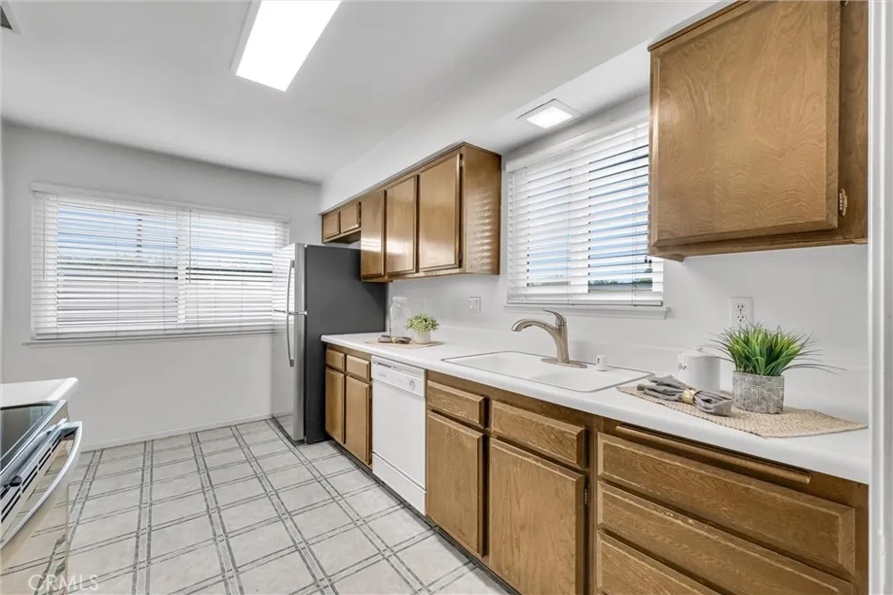 9766 Verde Mar Drive Huntington Beach, CA 92646