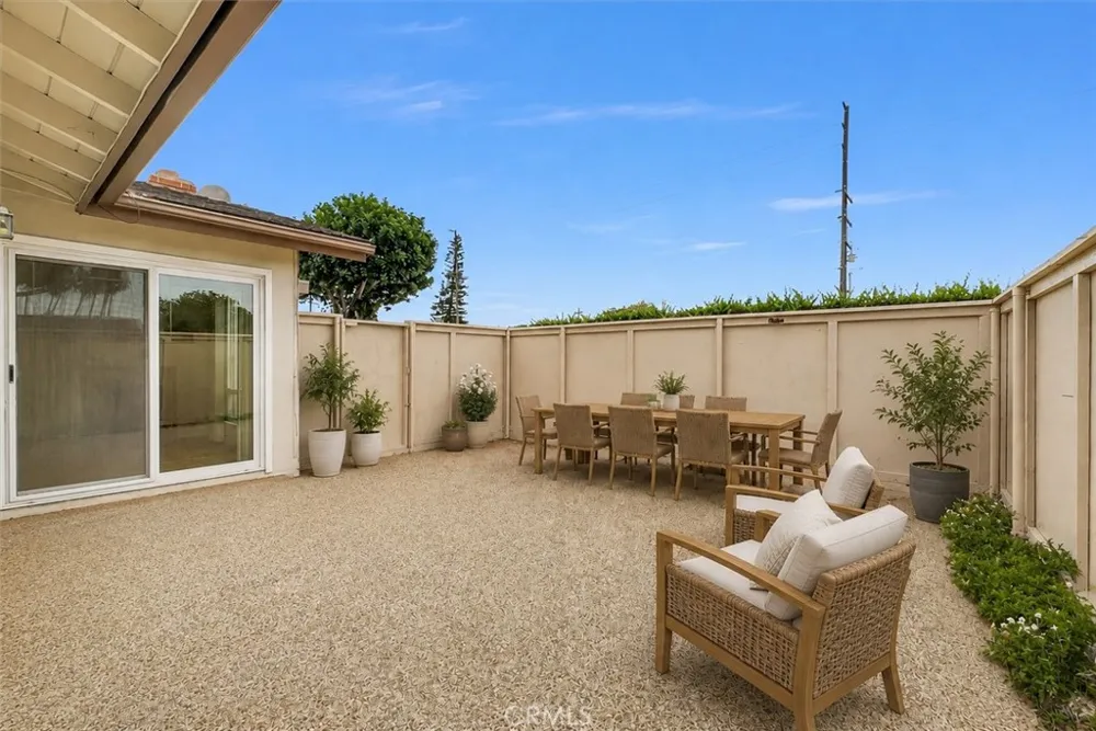 9766 Verde Mar Drive Huntington Beach, CA 92646