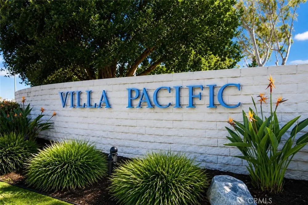 9766 Verde Mar Drive Huntington Beach, CA 92646