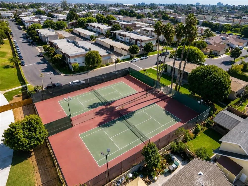9766 Verde Mar Drive Huntington Beach, CA 92646