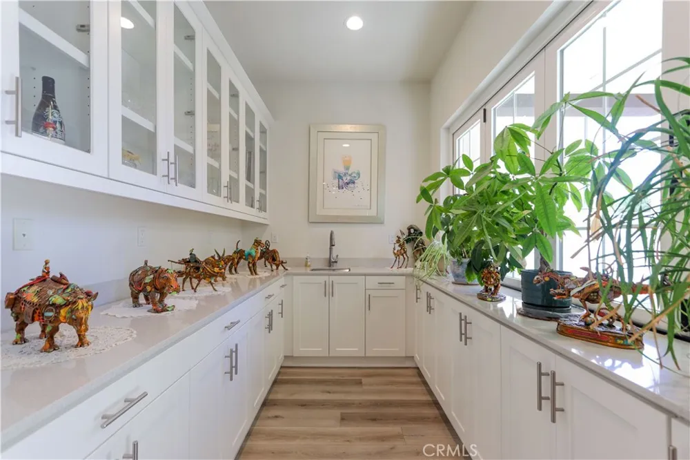 1090 Viejo Hills Drive Lake Forest, CA 92610