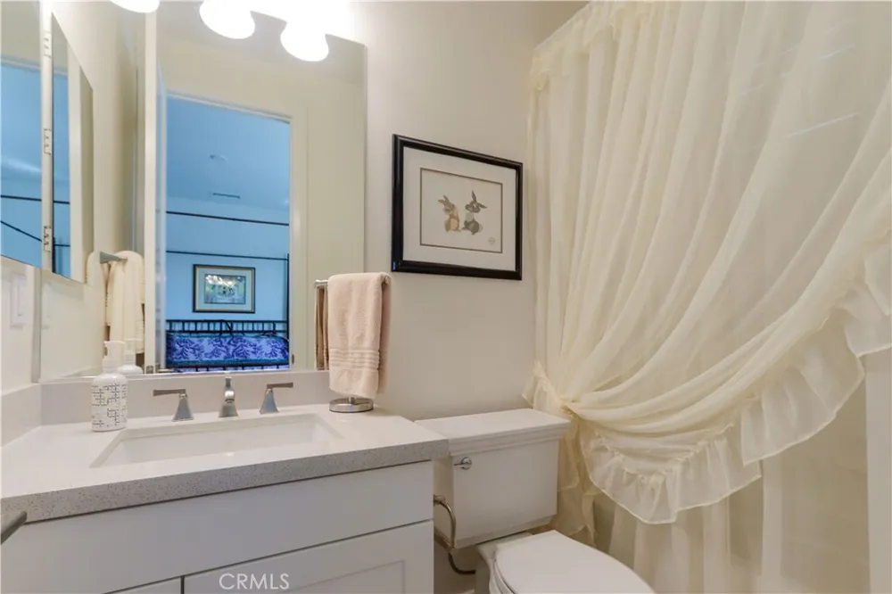 1090 Viejo Hills Drive Lake Forest, CA 92610