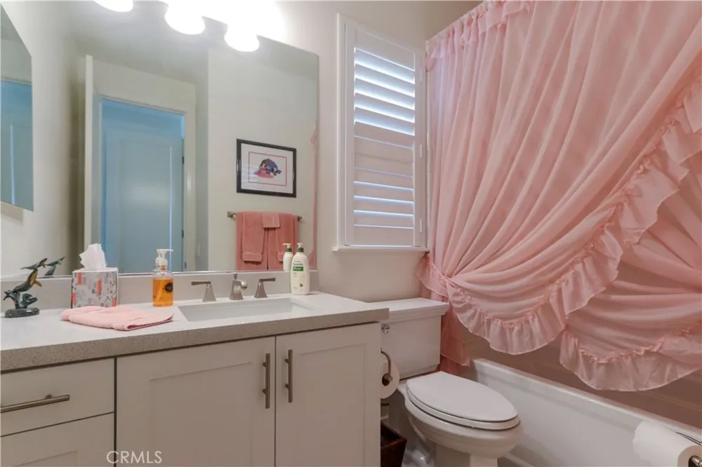 1090 Viejo Hills Drive Lake Forest, CA 92610