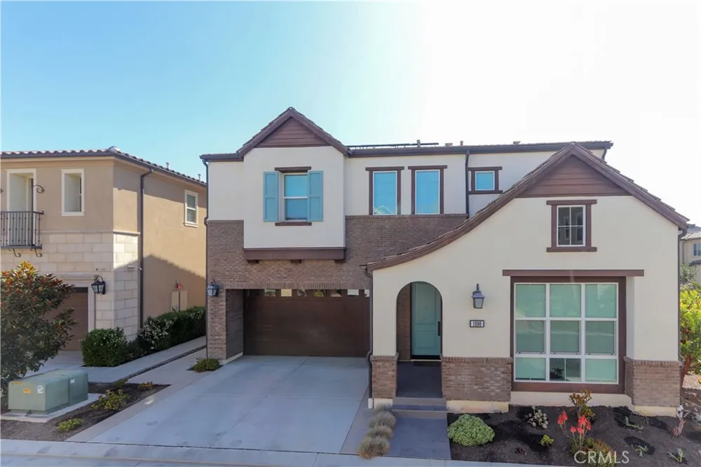 1090 Viejo Hills Drive Lake Forest, CA 92610