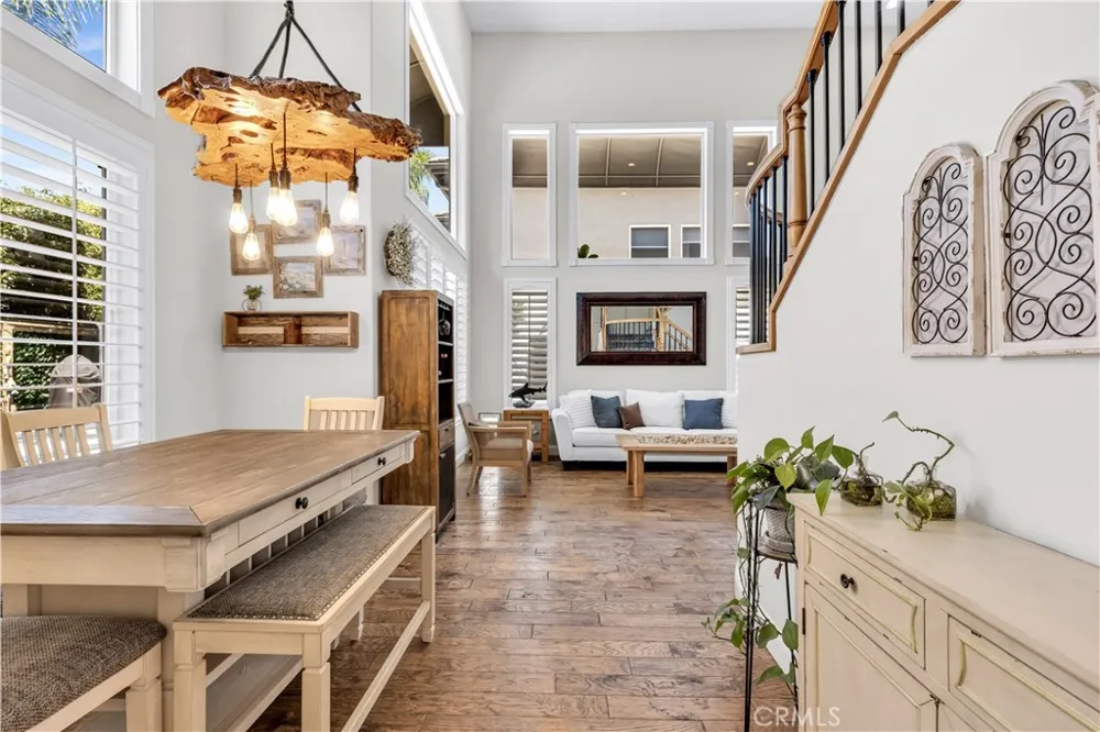 805 Futura San Clemente, CA 92672