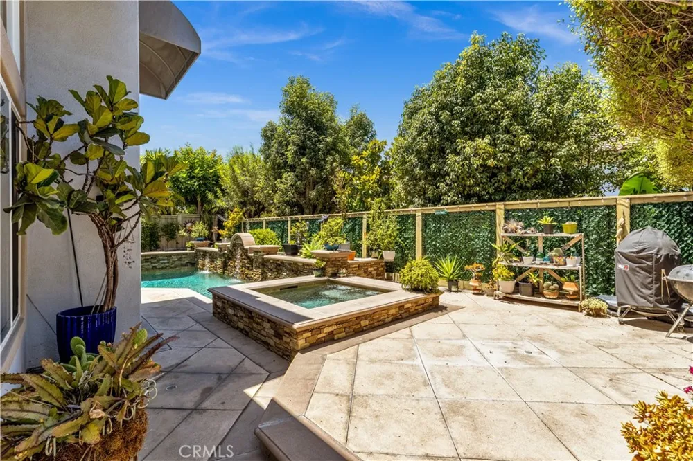 805 Futura San Clemente, CA 92672