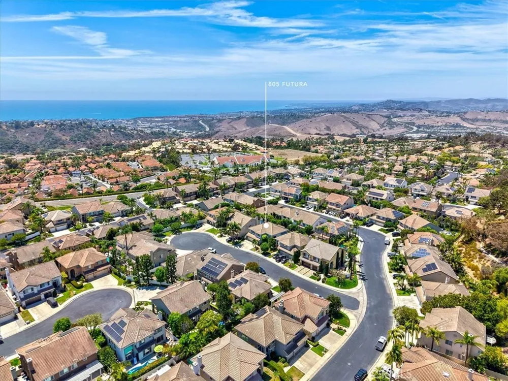 805 Futura San Clemente, CA 92672