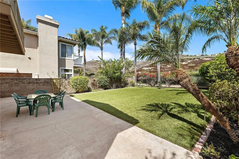 1012 Las Posas San Clemente, CA 92673