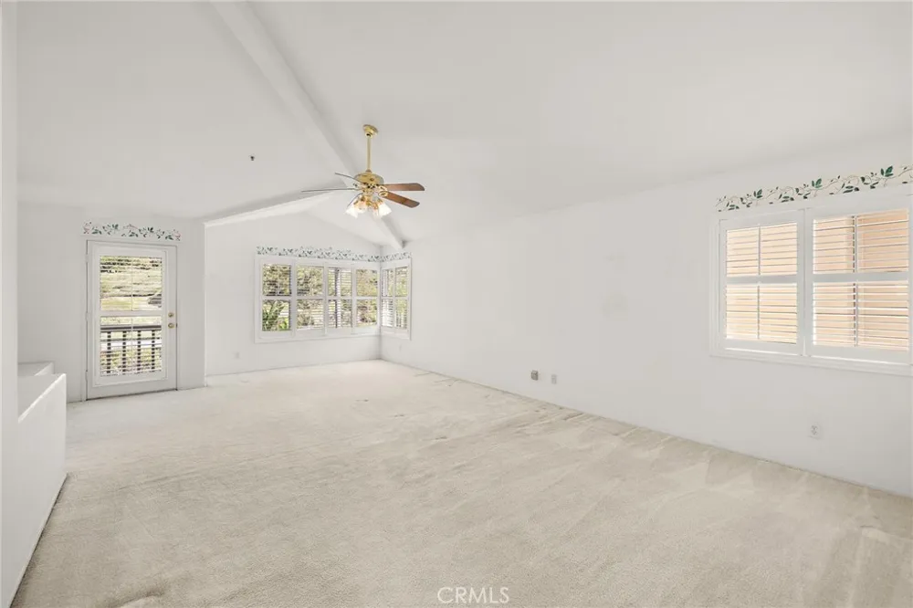 1012 Las Posas San Clemente, CA 92673