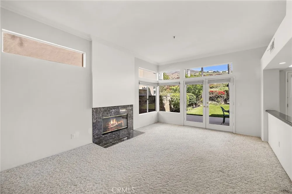 1012 Las Posas San Clemente, CA 92673