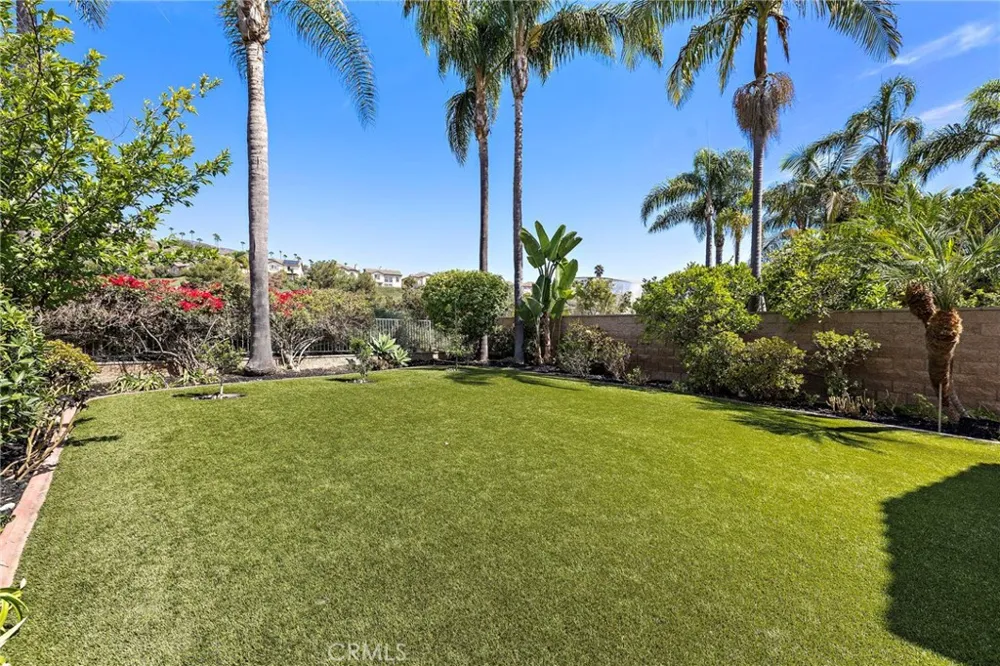 1012 Las Posas San Clemente, CA 92673