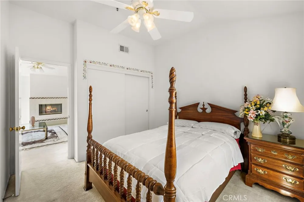 1012 Las Posas San Clemente, CA 92673