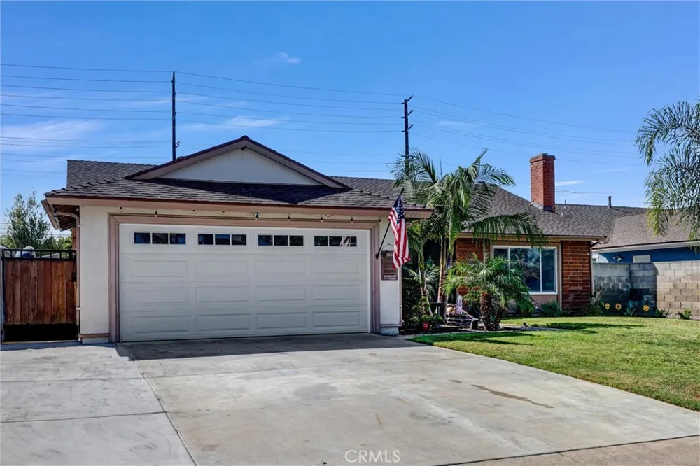 14442 Pinebrook Tustin, CA 92780