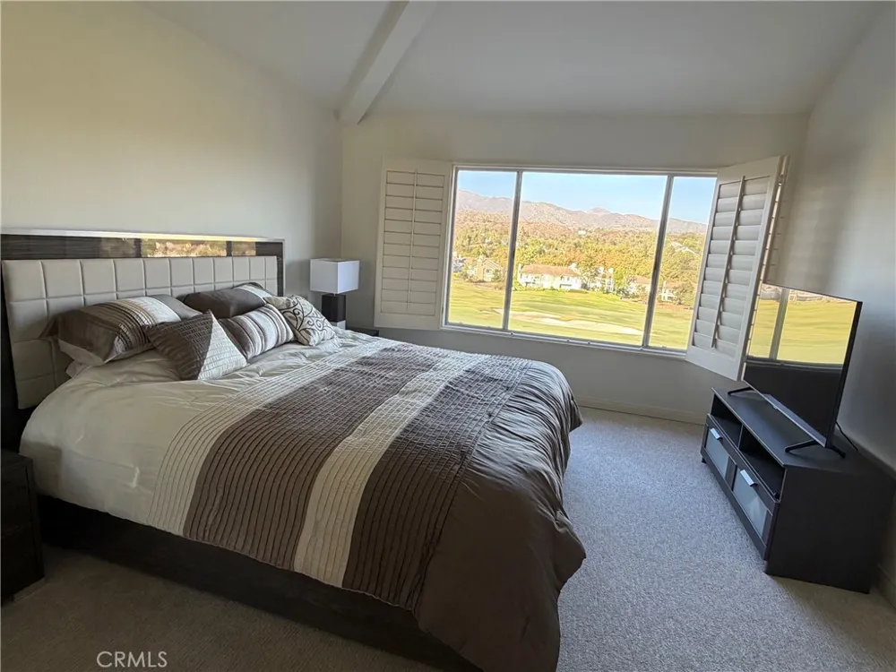 28 Via Candelaria Trabuco Canyon, CA 92679