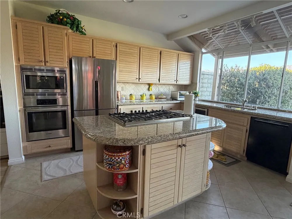 28 Via Candelaria Trabuco Canyon, CA 92679