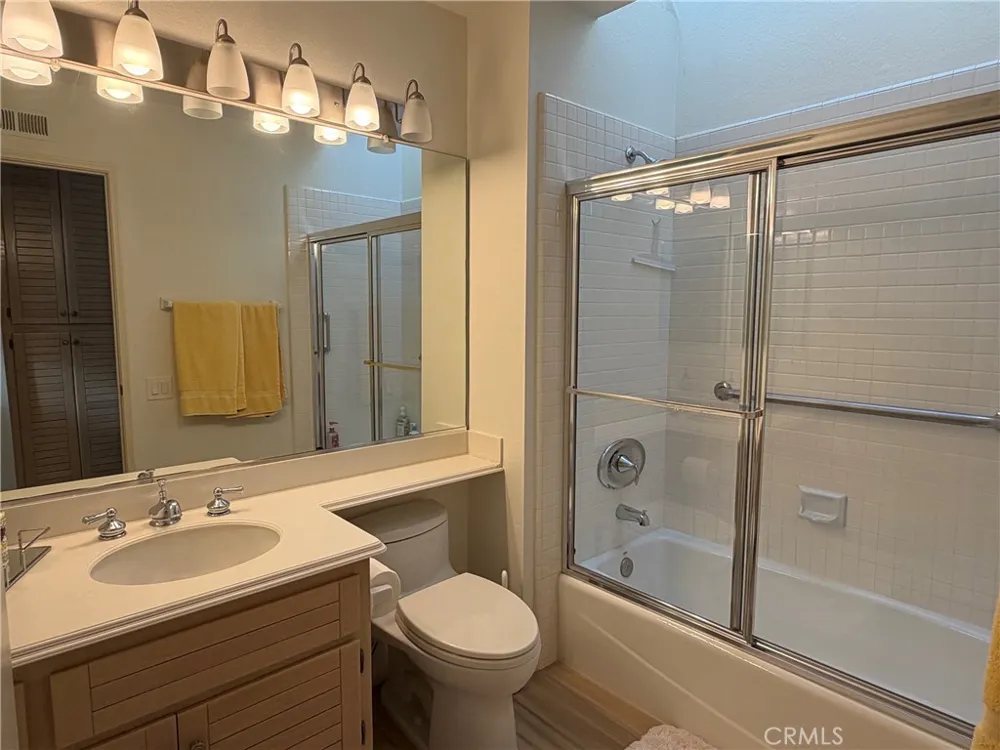 28 Via Candelaria Trabuco Canyon, CA 92679