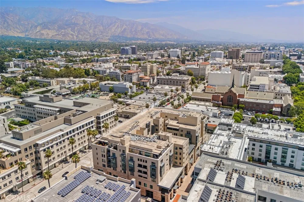 39 S Los Robles Avenue #6020 Pasadena, CA 91101