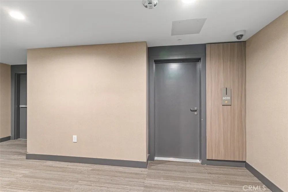 39 S Los Robles Avenue #6020 Pasadena, CA 91101