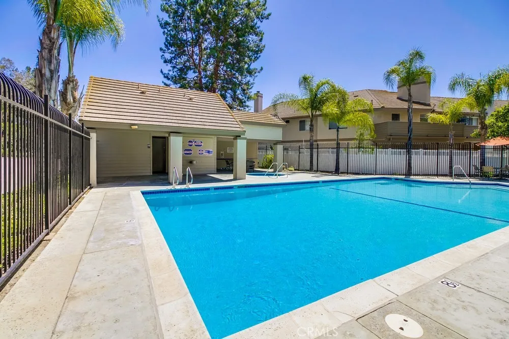 24351 Marquis Court #302 Laguna Hills, CA 92653