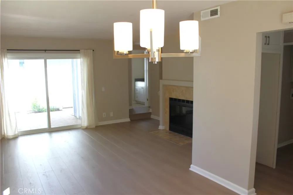 45 Briarwood Aliso Viejo, CA 92656