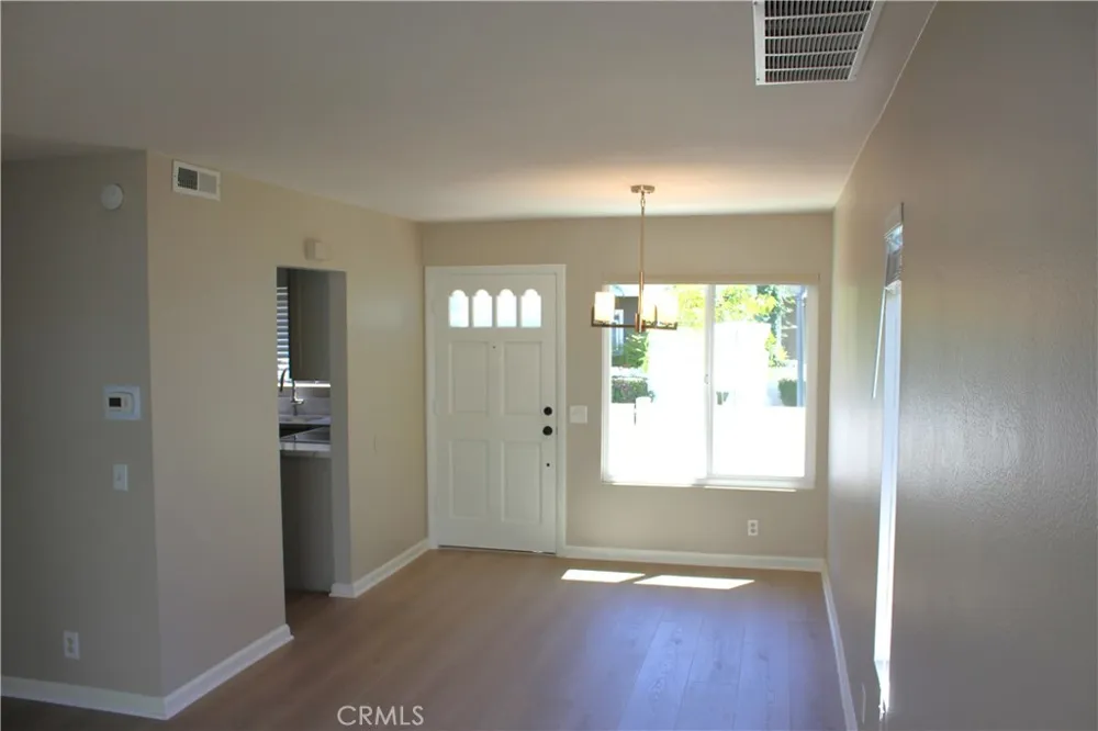 45 Briarwood Aliso Viejo, CA 92656