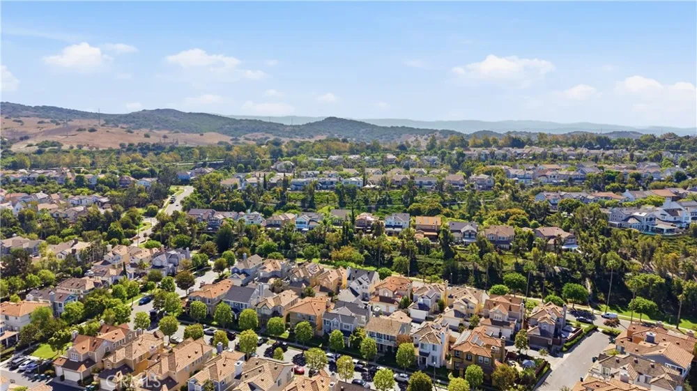 22 Clematis Ladera Ranch, CA 92694