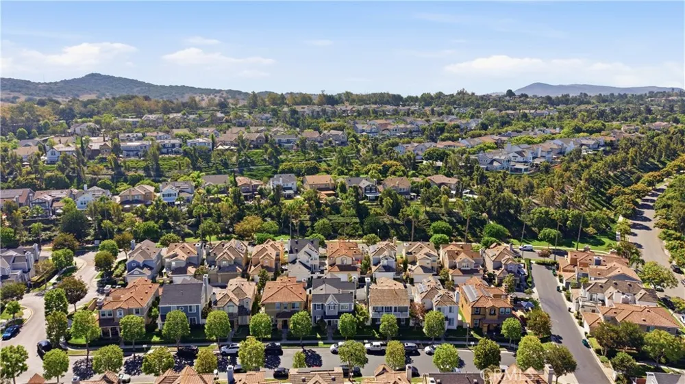 22 Clematis Ladera Ranch, CA 92694