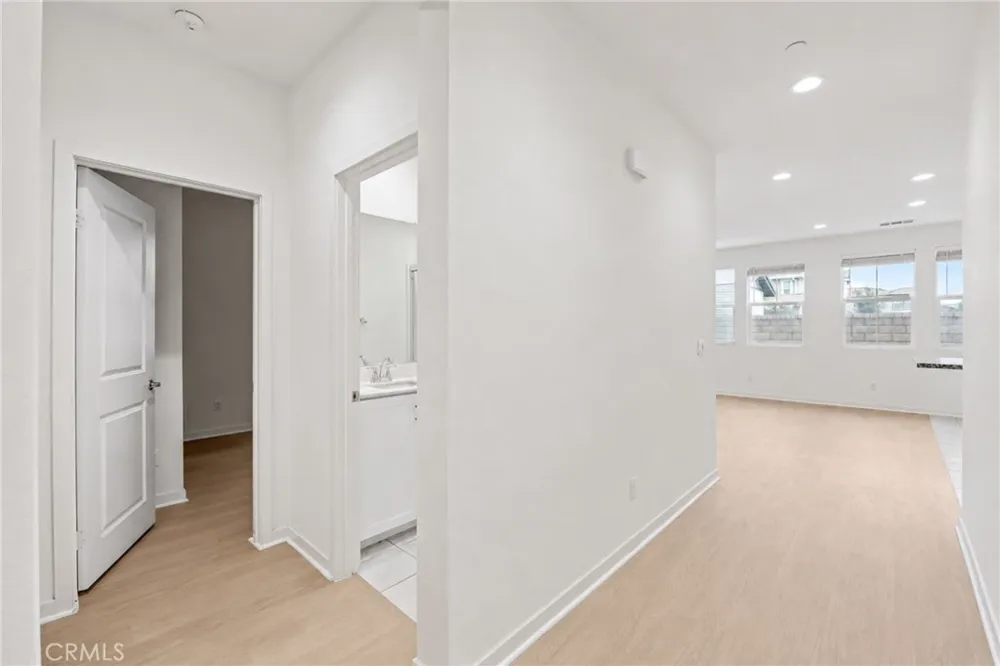 2960 E Merritt Paseo Ontario, CA 91761