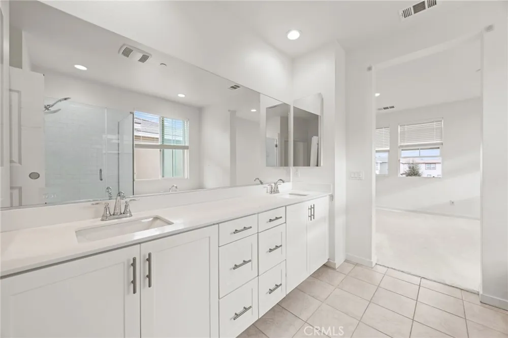 2960 E Merritt Paseo Ontario, CA 91761