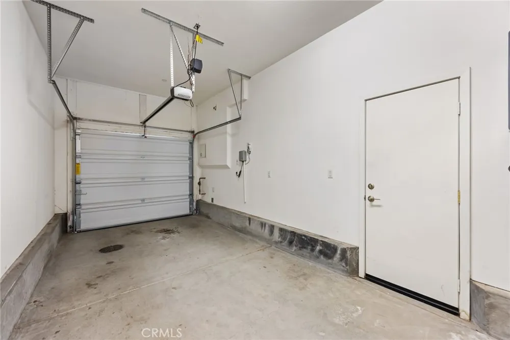 2960 E Merritt Paseo Ontario, CA 91761