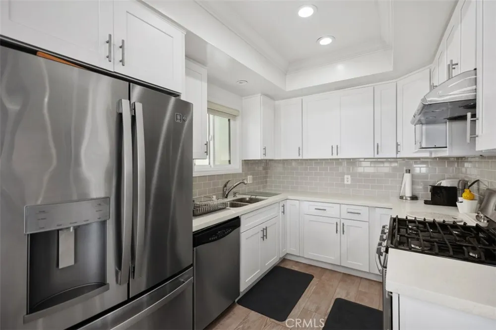 17075 S Pacific Avenue Sunset Beach, CA 90742