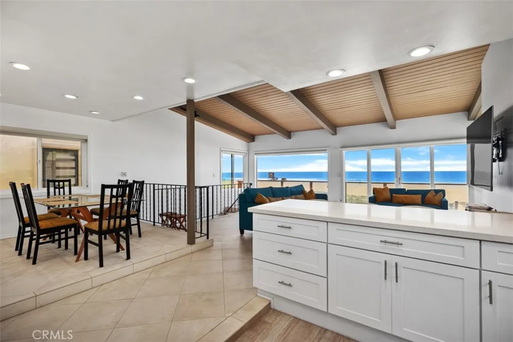 17075 S Pacific Avenue Sunset Beach, CA 90742