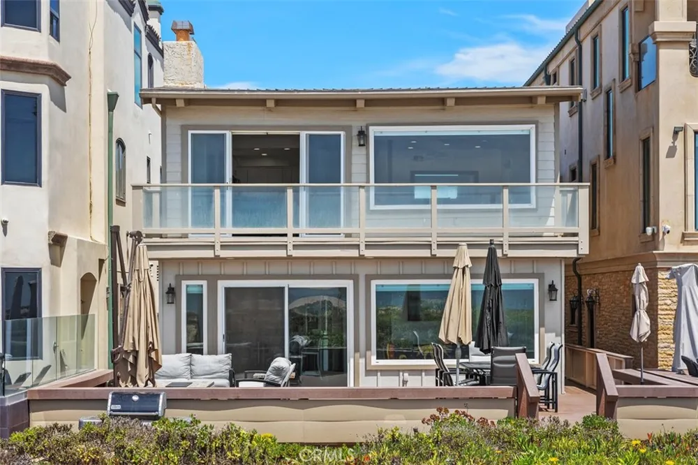 17075 S Pacific Avenue Sunset Beach, CA 90742