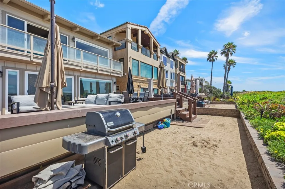 17075 S Pacific Avenue Sunset Beach, CA 90742