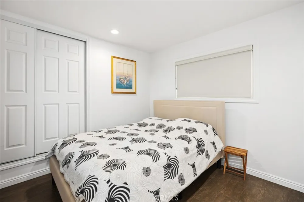 17075 S Pacific Avenue Sunset Beach, CA 90742