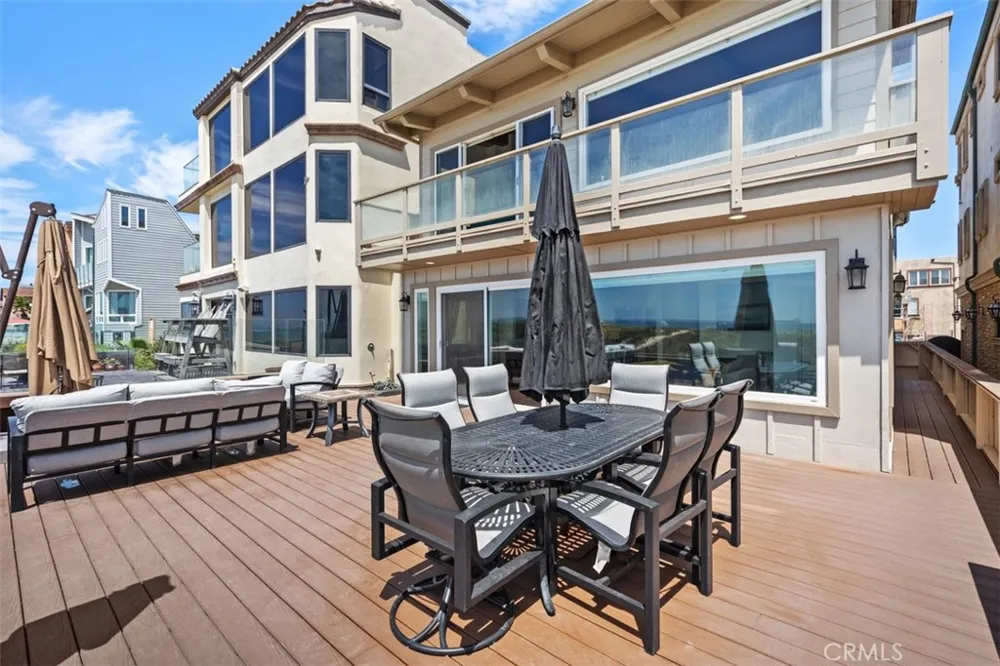 17075 S Pacific Avenue Sunset Beach, CA 90742