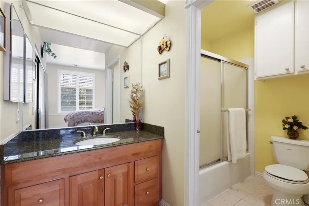 24441 Hillsdale Avenue #116 Laguna Hills, CA 92653
