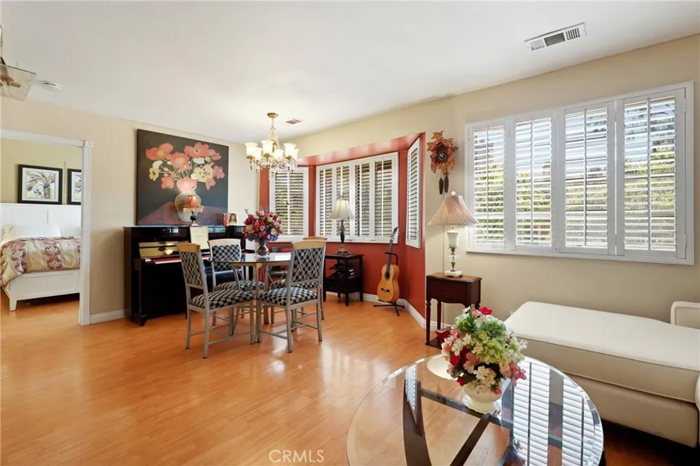 24441 Hillsdale Avenue #116 Laguna Hills, CA 92653