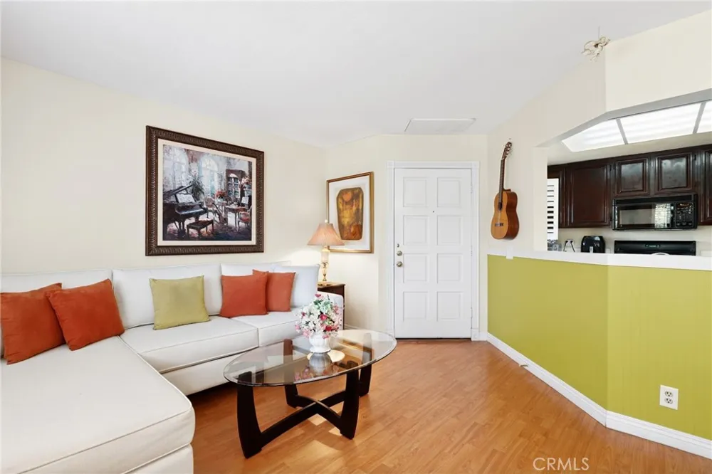 24441 Hillsdale Avenue #116 Laguna Hills, CA 92653
